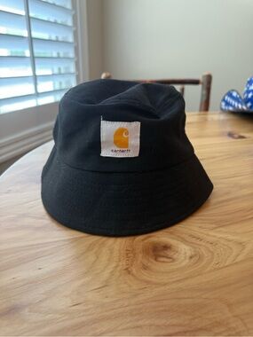 Carhartt bucket hat